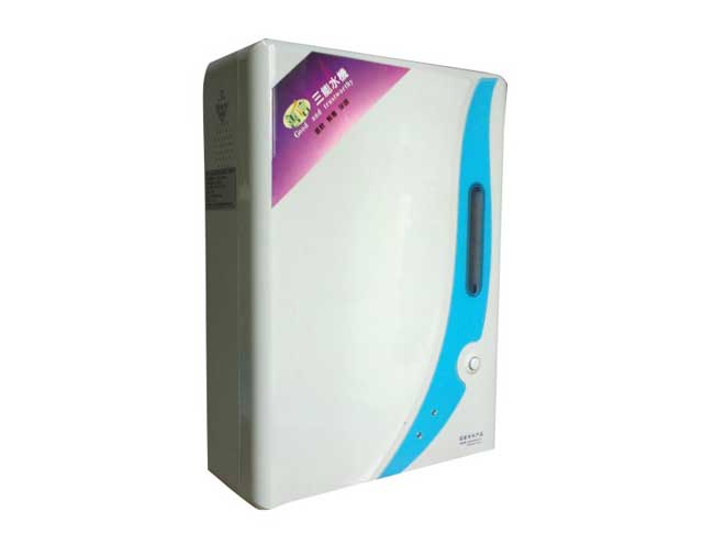 Three-energy water machine (domestic ozone sterilizer)